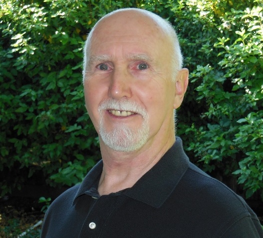 a photo of Fred Arnett, a volunteer business advisor at SBDC in Southern Oregon